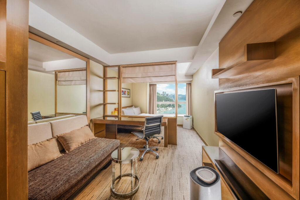 Royalview-Studio Room (270sq.ft.)